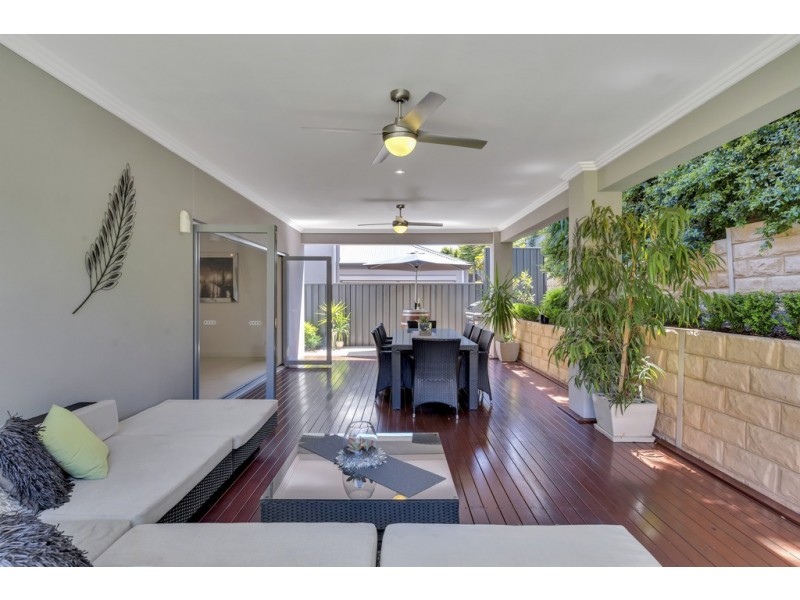 18 Barker Avenue, Tea Tree Gully SA 5091