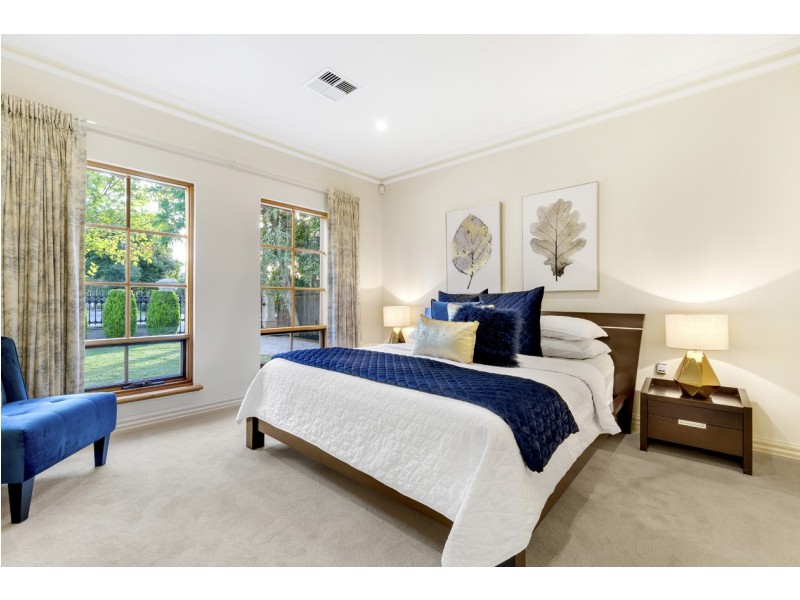 6 Hooking Avenue, Royston Park SA 5070