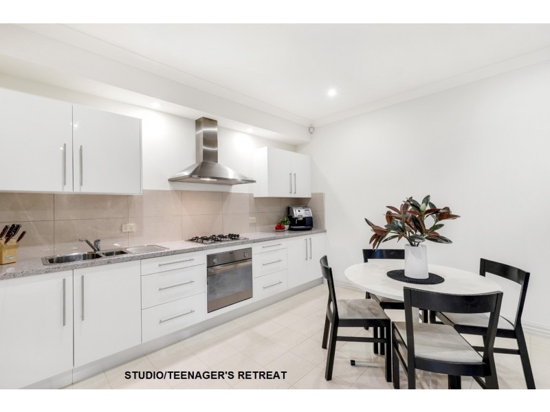 6 Hooking Avenue, Royston Park SA 5070