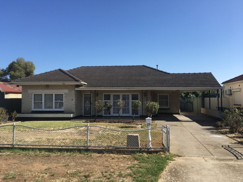 29 Mitchell Street East, Seaton SA 5023