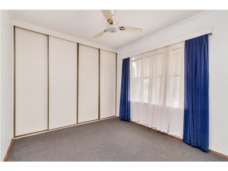 17 Russ Avenue, Seaton SA 5023