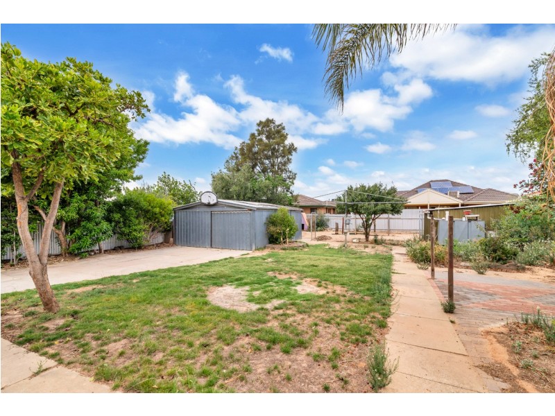 17 Russ Avenue, Seaton SA 5023