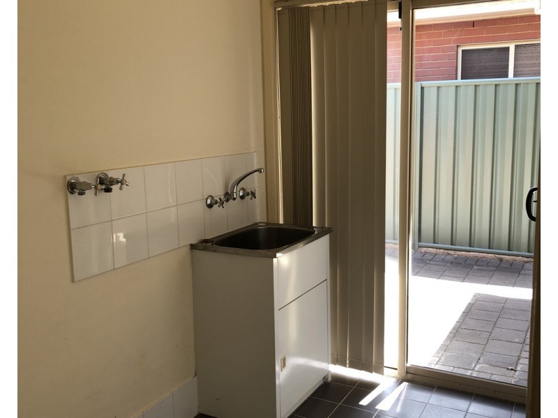 9 Pike Avenue, Mawson Lakes SA 5095