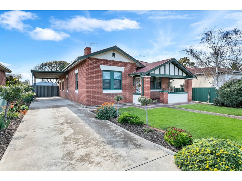 4 Raymond Avenue, Seaton SA 5023