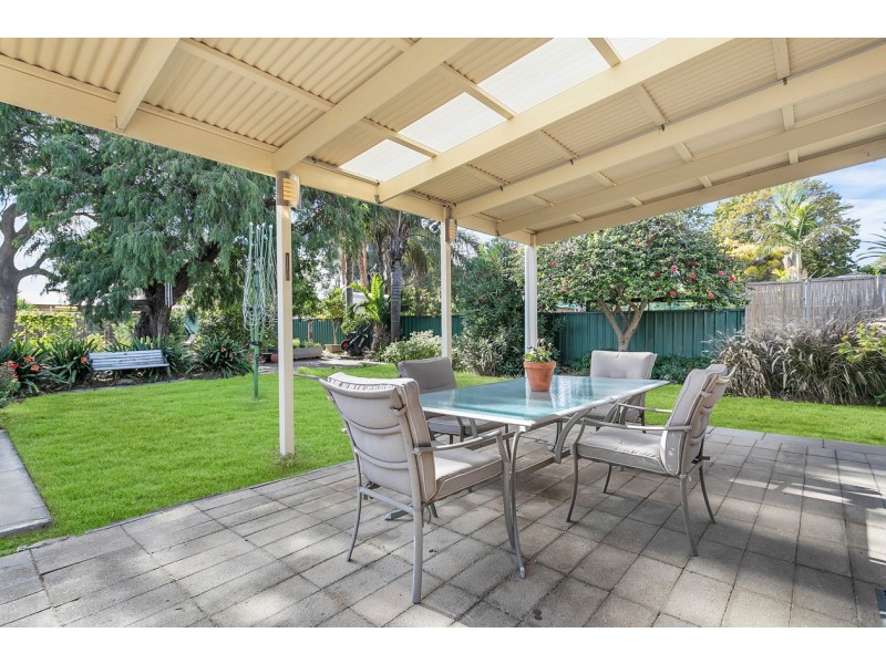 4 Raymond Avenue, Seaton SA 5023