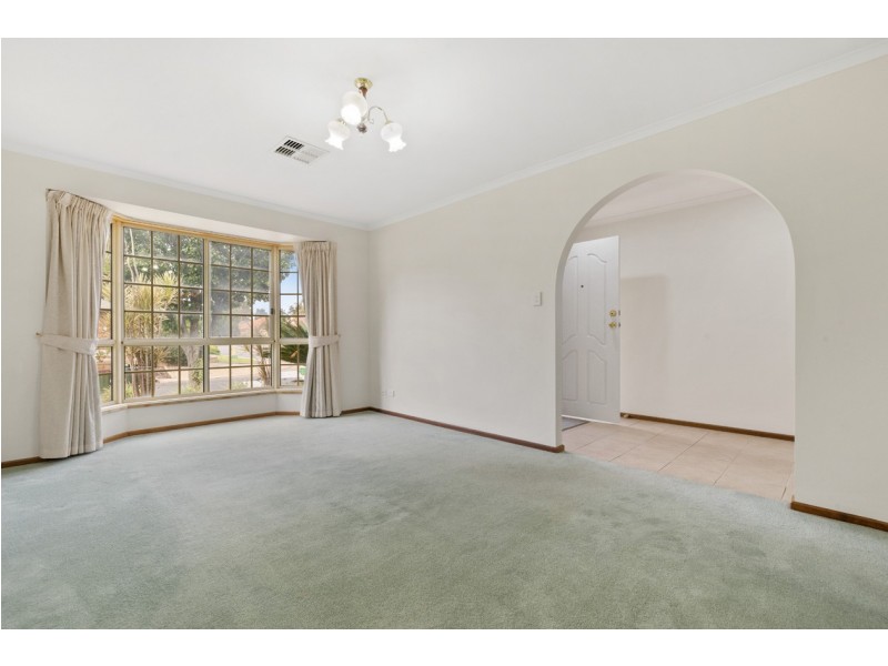 3 Parkway Circuit, Parafield Gardens SA 5107