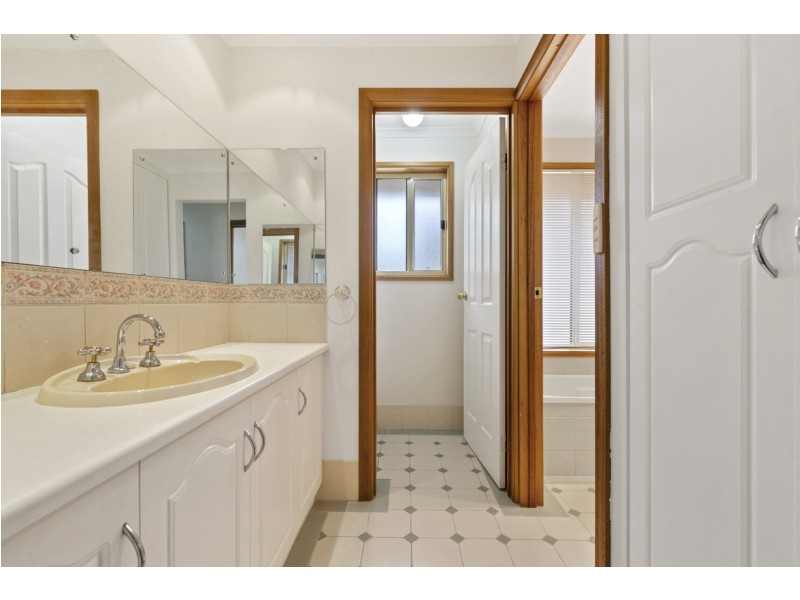 3 Parkway Circuit, Parafield Gardens SA 5107