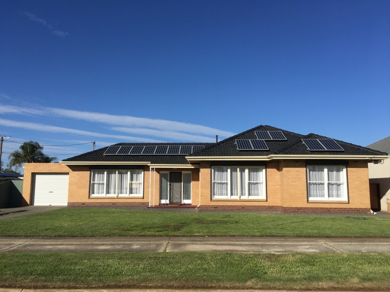 12 McAllan Ave, Seaton SA 5023