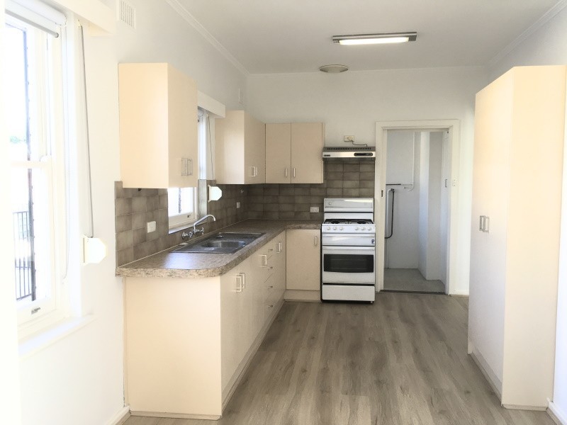 12 McAllan Ave, Seaton SA 5023