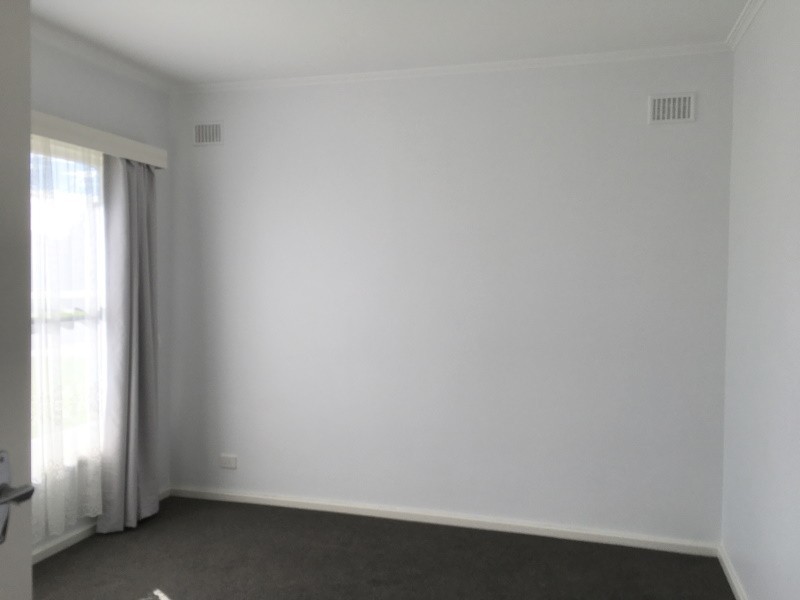 12 McAllan Ave, Seaton SA 5023