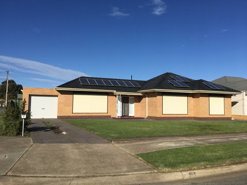 12 McAllan Ave, Seaton SA 5023