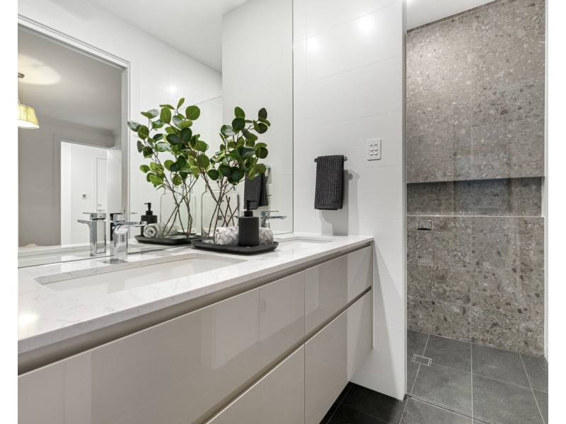 6A Mayfair Drive, West Beach SA 5024