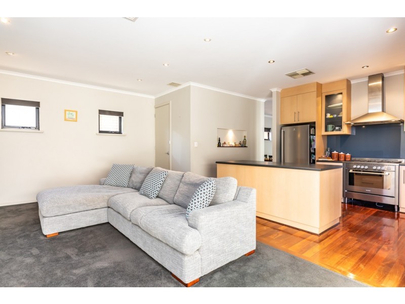 16 Davis Street, West Beach SA 5024