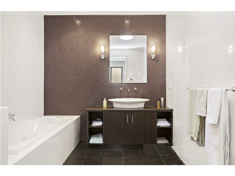 16 Davis Street, West Beach SA 5024
