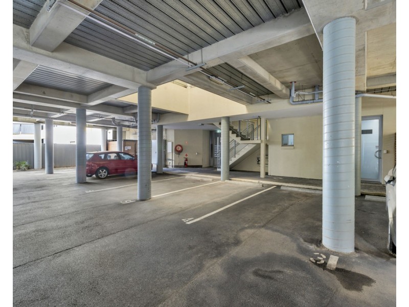 3, 14-16 Hurtle Parade, Mawson Lakes SA 5095