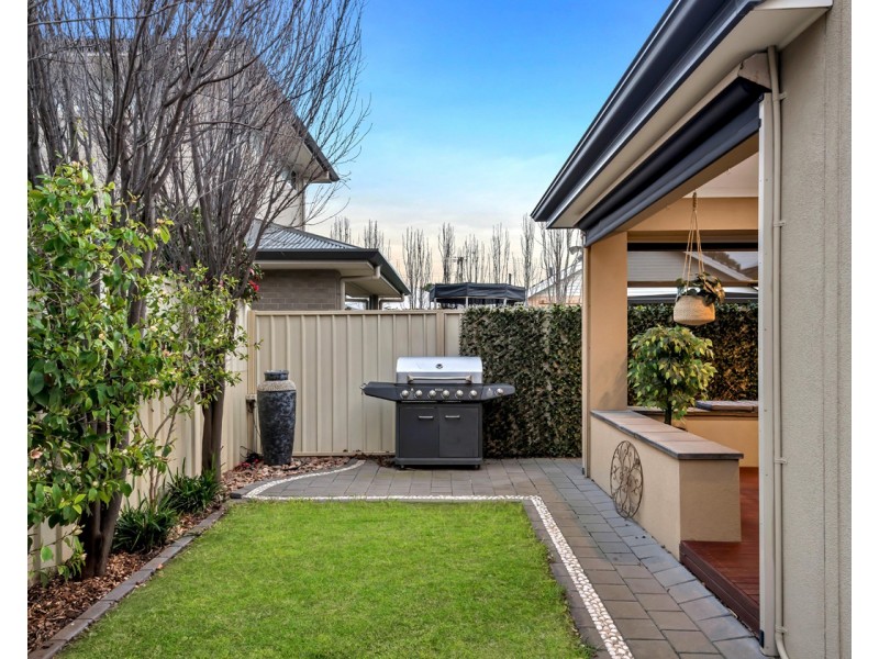 3A Burnley Street, Fulham SA 5024