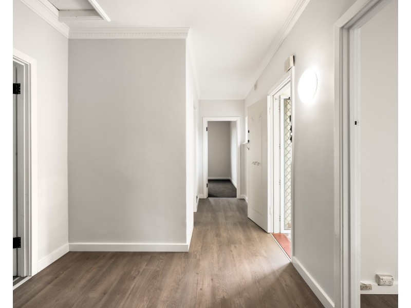 17A Russ Avenue, Seaton SA 5023