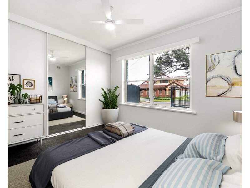 17A Russ Avenue, Seaton SA 5023