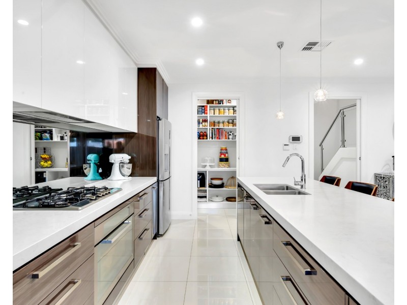 4 Porter Crescent, Fulham Gardens SA 5024