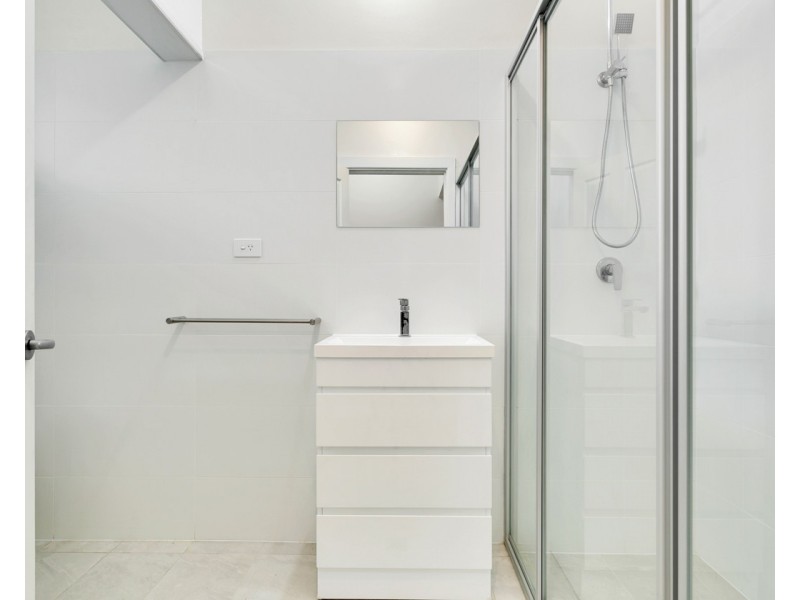 18 Selkirk Avenue, Seaton SA 5023