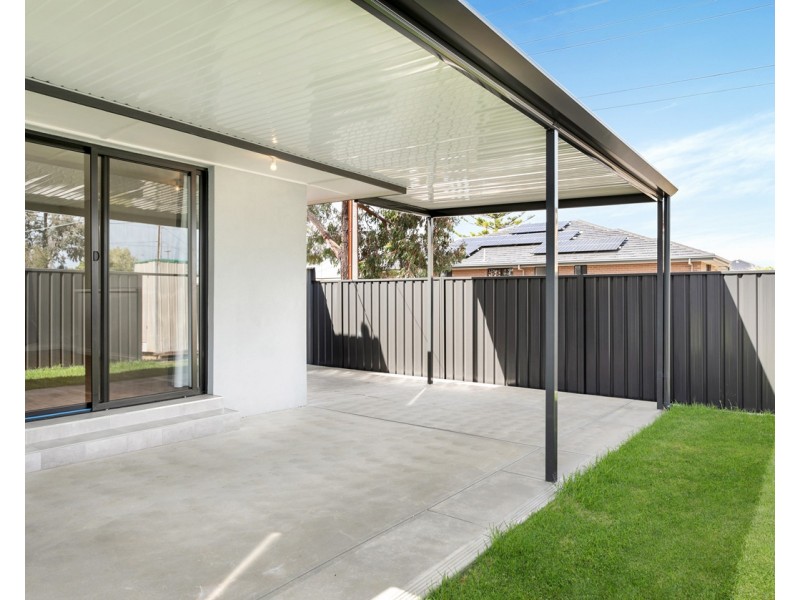 18 Selkirk Avenue, Seaton SA 5023