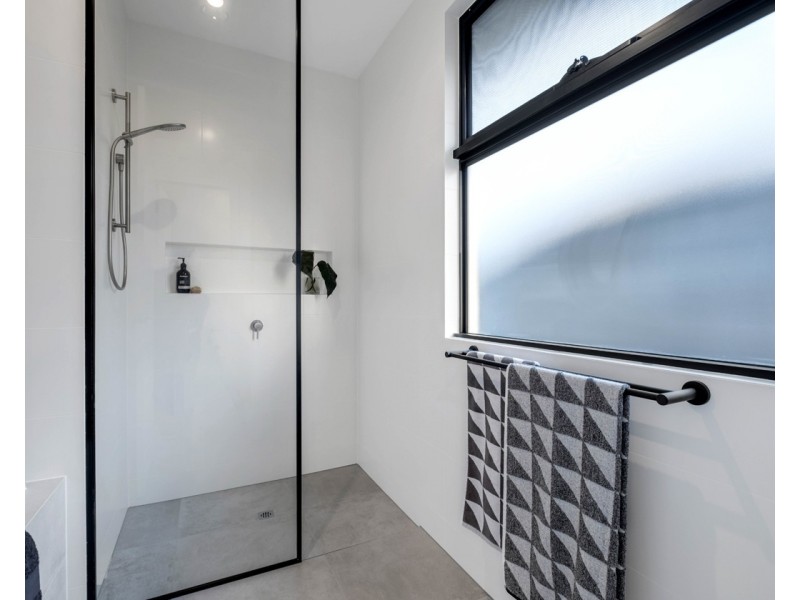 5A Burnley Street, Fulham SA 5024