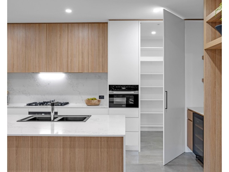 5 William Avenue, Henley Beach South SA 5022