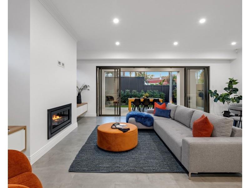 5 William Avenue, Henley Beach South SA 5022