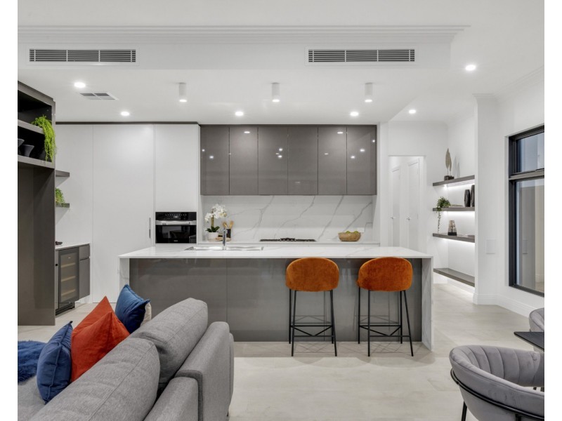 5A William Avenue, Henley Beach South SA 5022