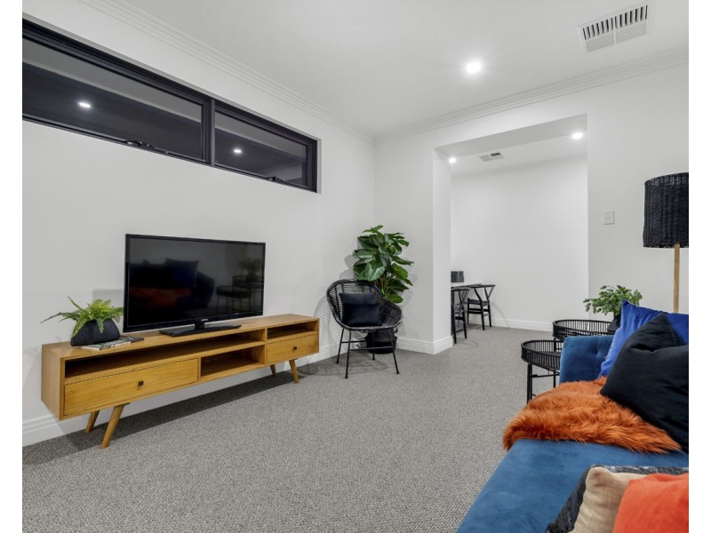 5A William Avenue, Henley Beach South SA 5022