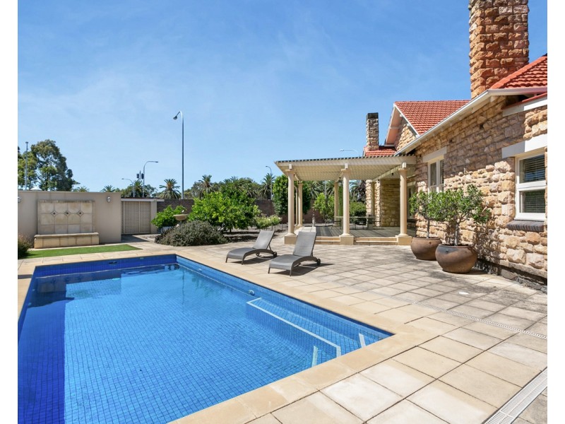 1 Fitzroy Terrace, Thorngate SA 5082