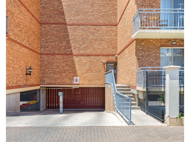 23C, 18 Bewes Street, Adelaide SA 5000