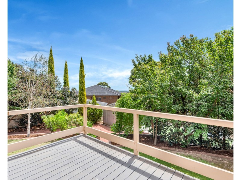 8 Quarry Road, Gulfview Heights SA 5096