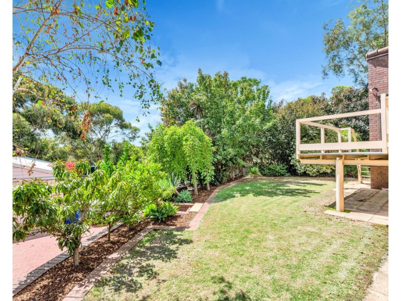 8 Quarry Road, Gulfview Heights SA 5096