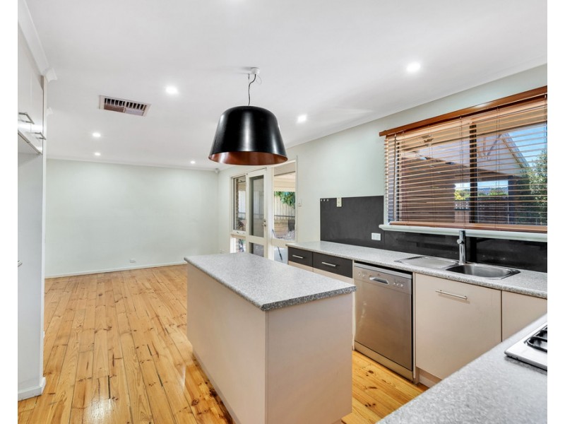 20 Klopper Street, Redwood Park SA 5097