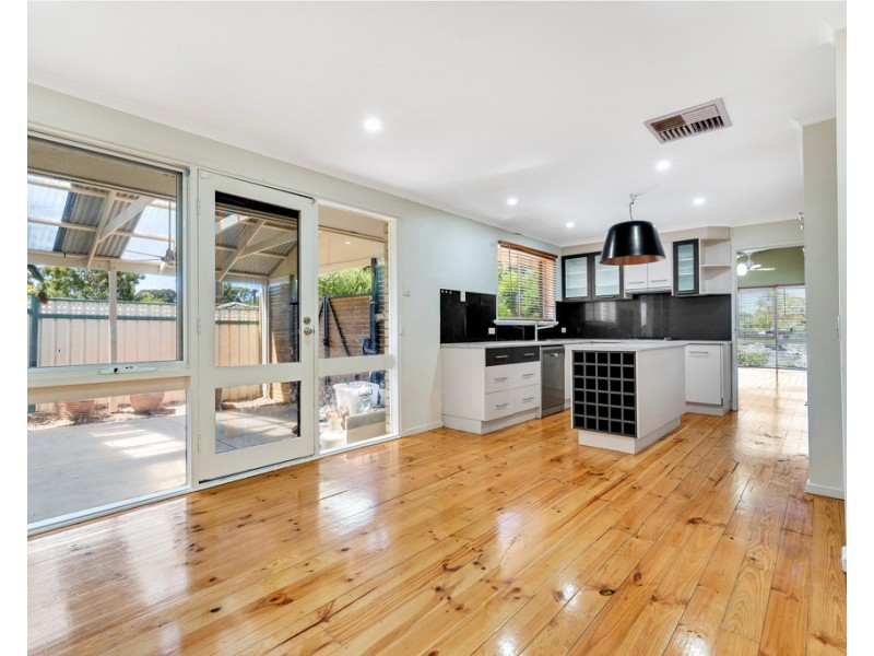 20 Klopper Street, Redwood Park SA 5097