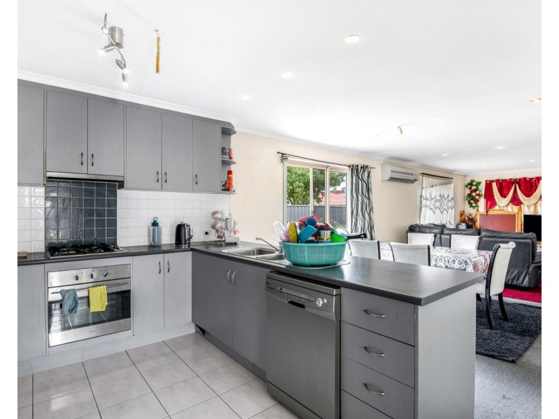 43 Gairdner Blvd, Andrews Farm SA 5114
