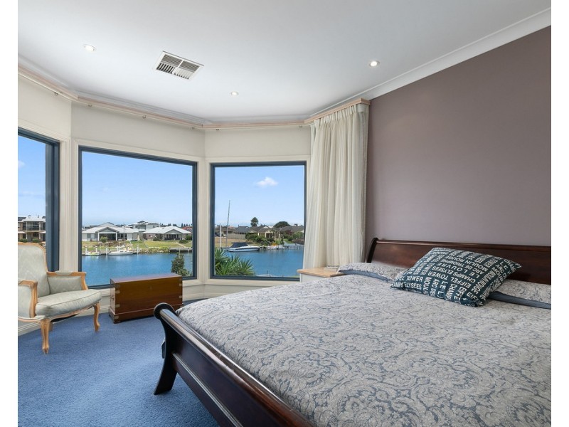 79 Wentworth Parade, Hindmarsh Island SA 5214