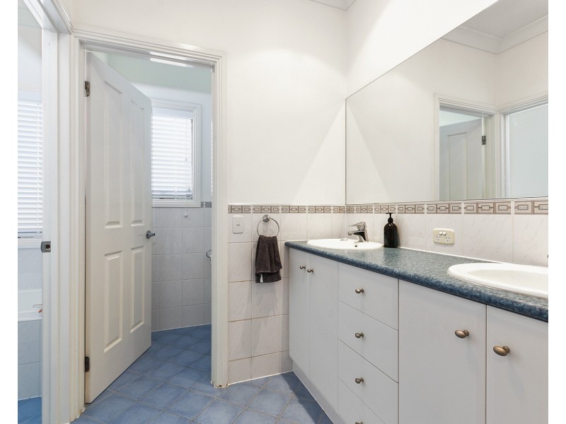 79 Wentworth Parade, Hindmarsh Island SA 5214