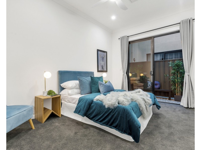 8 Gurner Terrace, Grange SA 5022