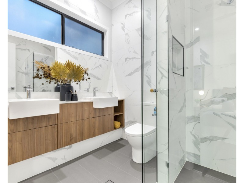 8 Gurner Terrace, Grange SA 5022