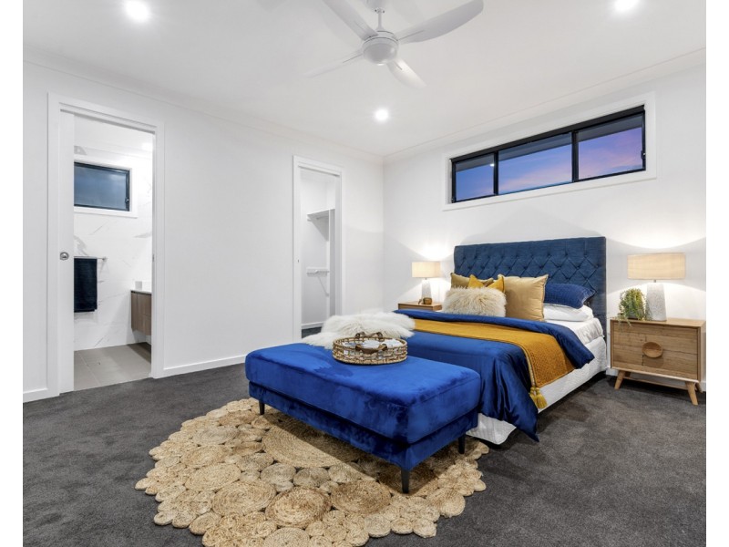 8 Gurner Terrace, Grange SA 5022