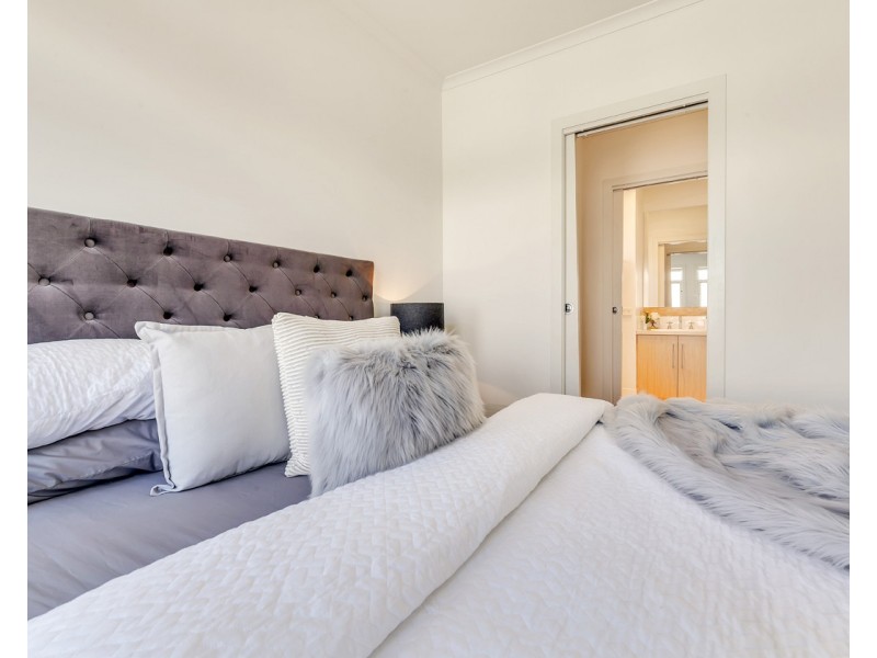 7, 49 Glen Rowan Road, Woodville South SA 5011