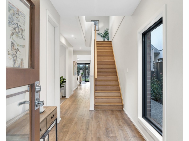 5 Burnley Street, Fulham SA 5024