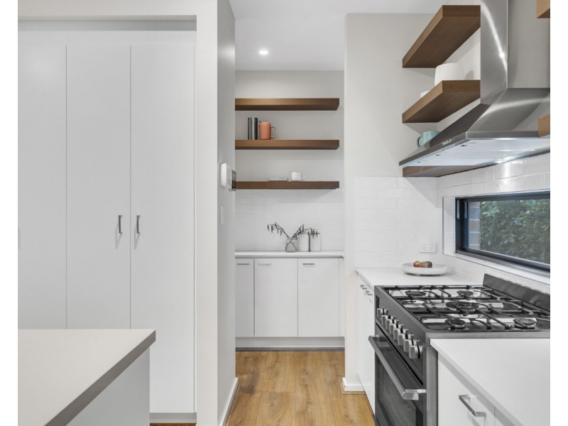 5 Burnley Street, Fulham SA 5024