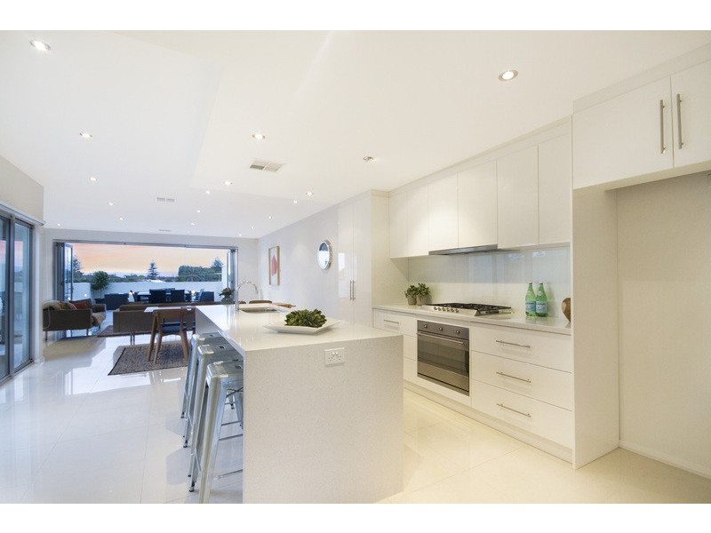 404a Seaview Road, Henley Beach SA 5022