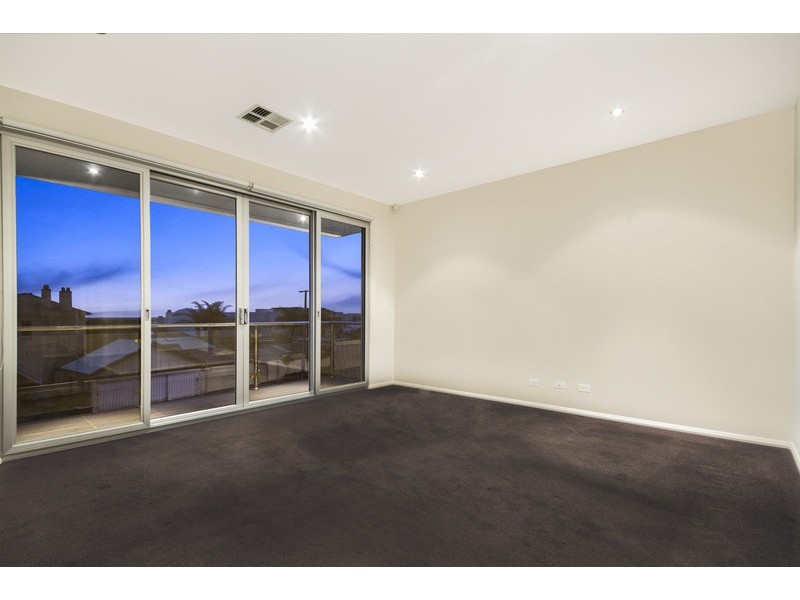 404a Seaview Road, Henley Beach SA 5022