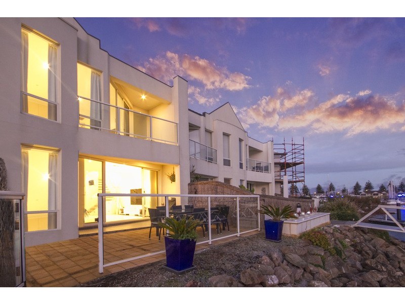 54 Liberty Avenue, North Haven SA 5018