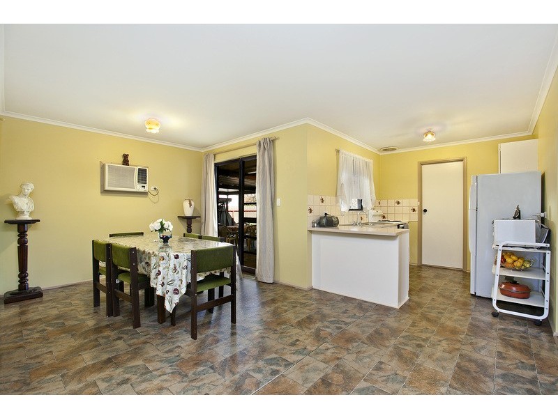 3 Philia Court, Mansfield Park SA 5012