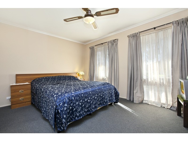 3 Philia Court, Mansfield Park SA 5012